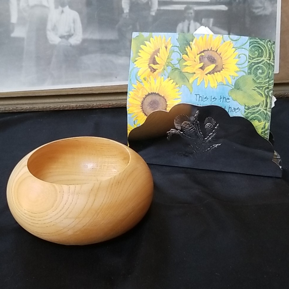 🎋RETRO WOOD BOWL & METAL NAPKIN HOLDER